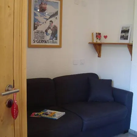 4 Personnes Aux Pieds Appartement